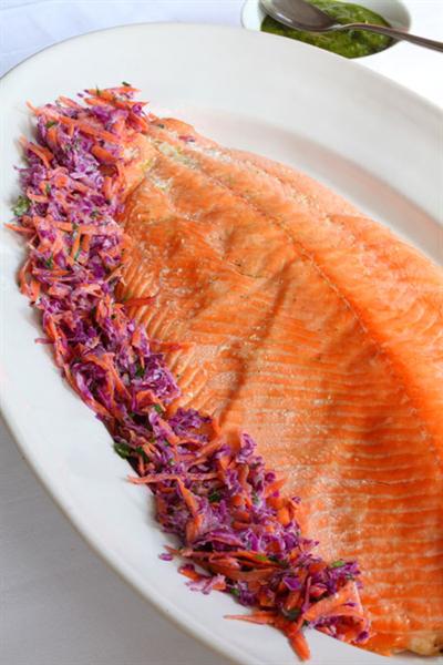 THAI SALMON WITH CARROT AND CABBAGE SALAD