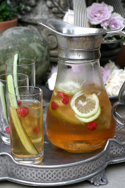FRUITY PIMM'S REFRESHER