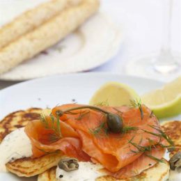 RICOTTA HOT CAKES WITH SMOKED SALMON TROUT