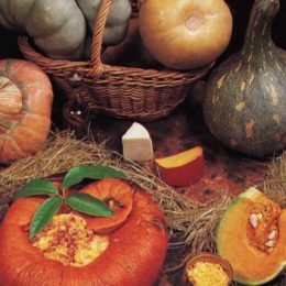PUMPKIN CASSEROLE WITH THREE CHEESES