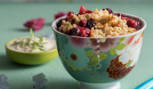 fruit-and-berry-crumble