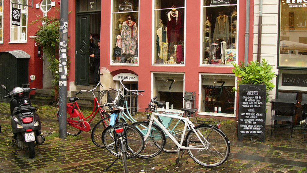 Copenhagen_cafes and shops