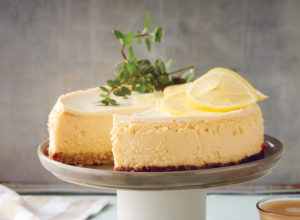 cooking with lemons: baking cheesecake