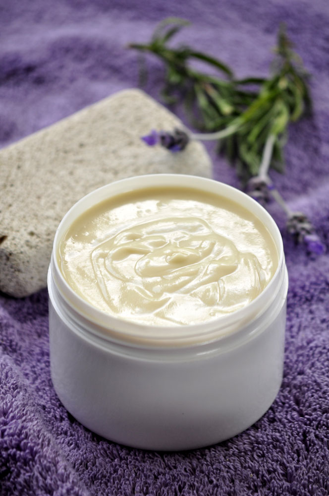 5 ways to use lavender - how to make lavender foot balm