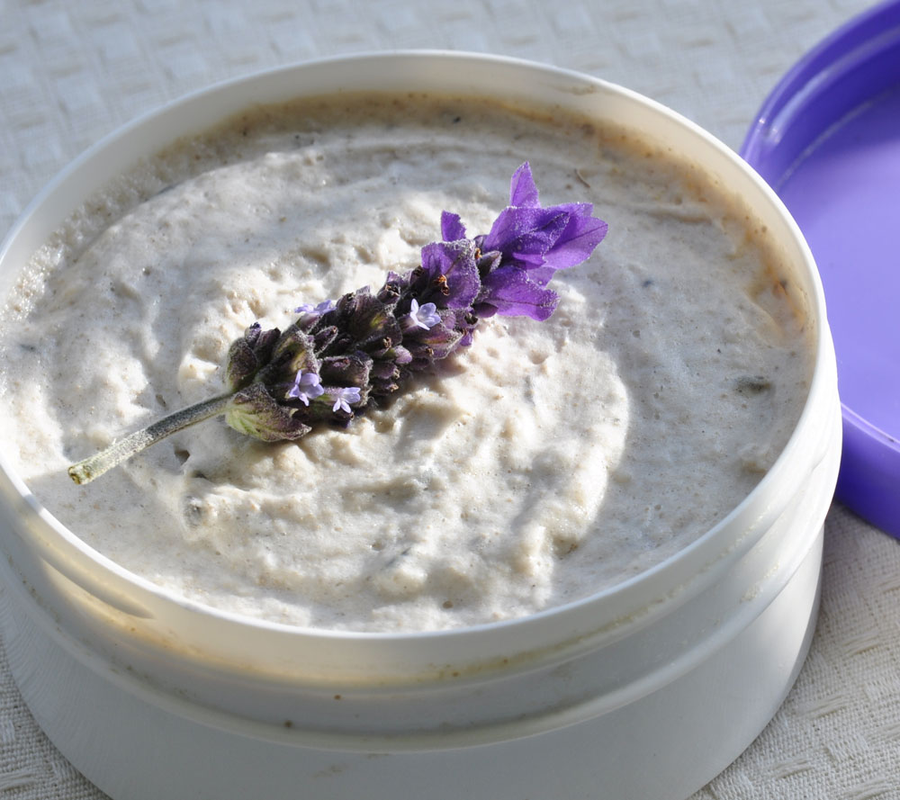5 ways to use lavender - how to make lavender scouring paste
