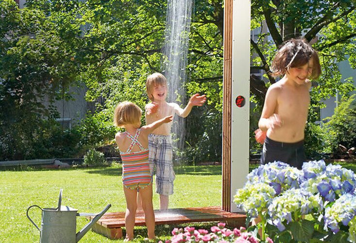 outdoor shower