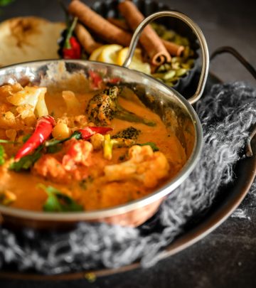 Cauliflower curry