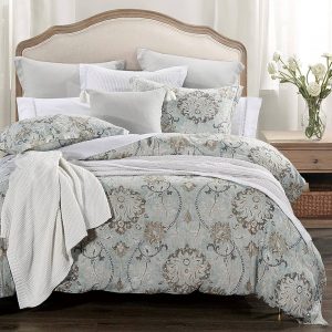 Victorian Style Bedding