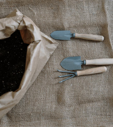 Making your own compost (1)