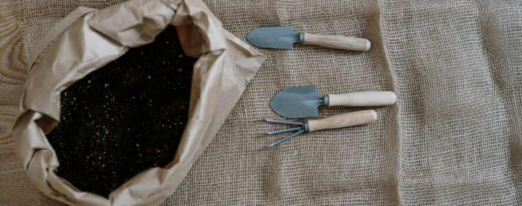 Making your own compost (1)