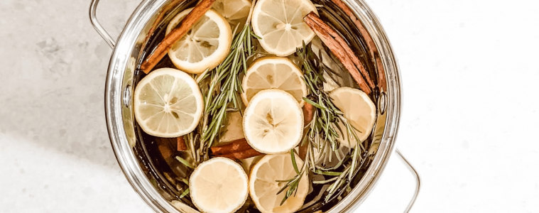 5 ways to get your home smelling like Spring
