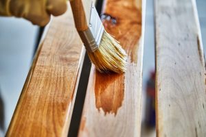 varnishing your furniture
