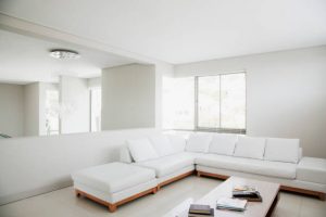 ALL WHITE LIVING ROOM