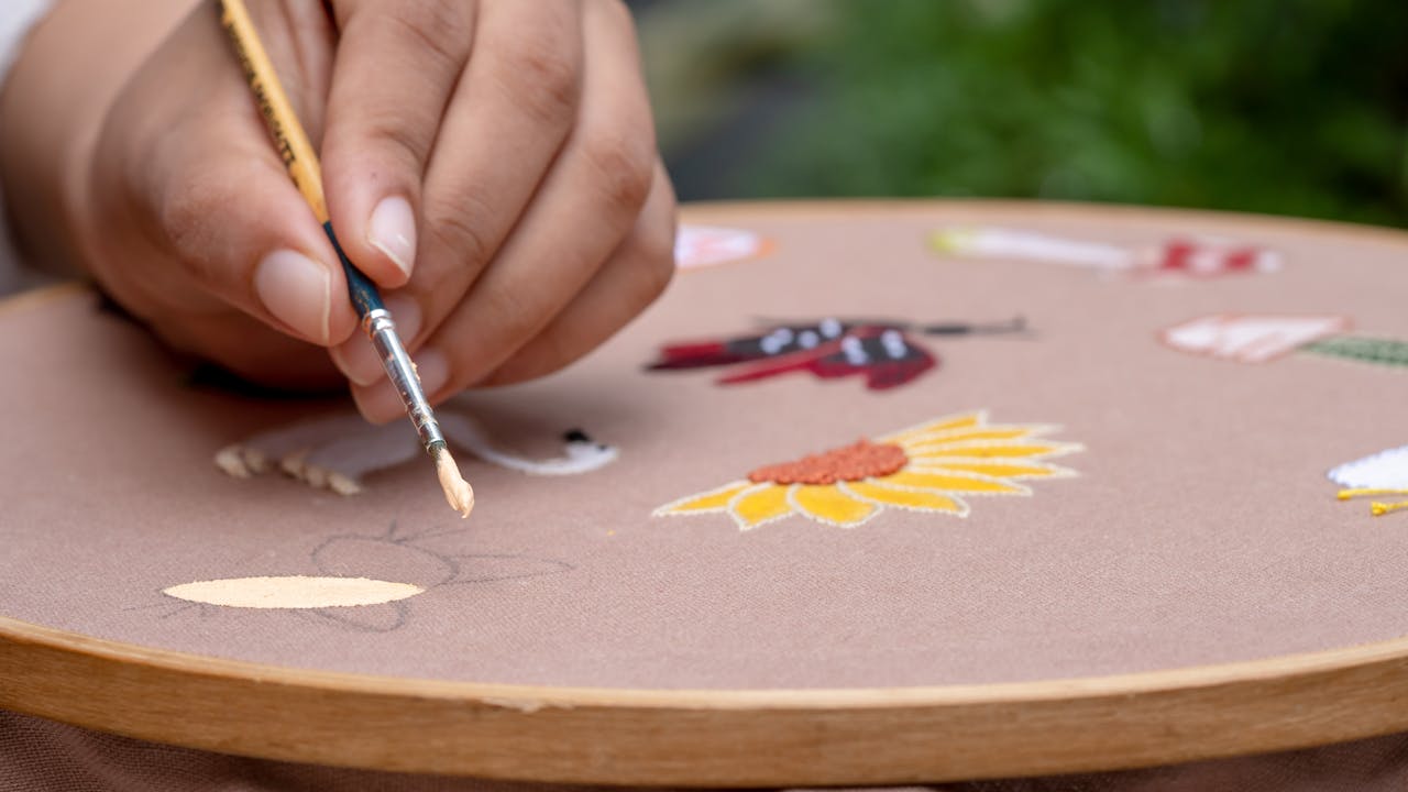 Why use repurposed fabric wall art in your home