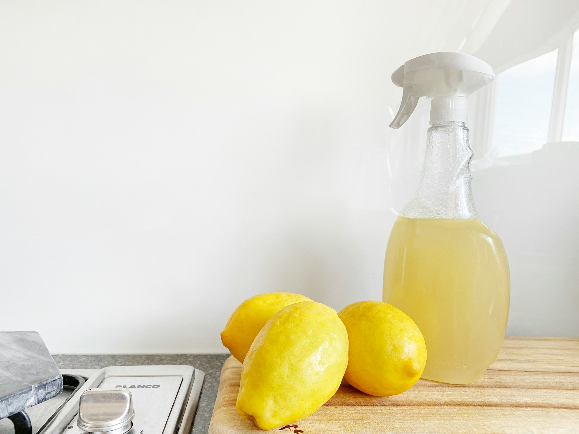 Surprising uses of lemon juice in your home