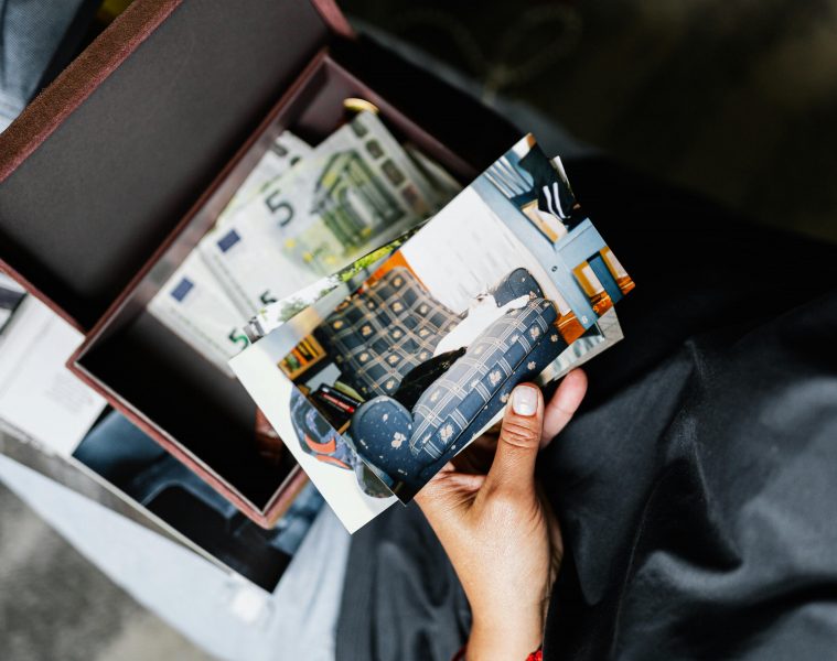 pexels-karola-g-4960133