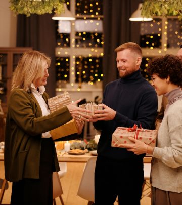 pexels-nicole-michalou-5774938