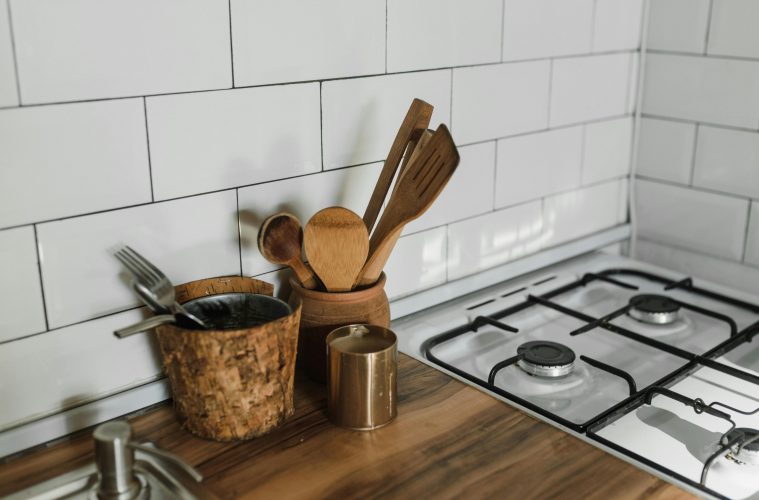 pexels-arina-krasnikova-6653928