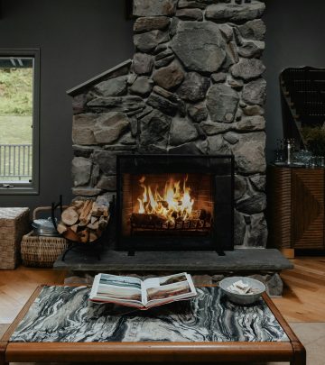 clay-banks-Qry84CsaA9o-unsplash