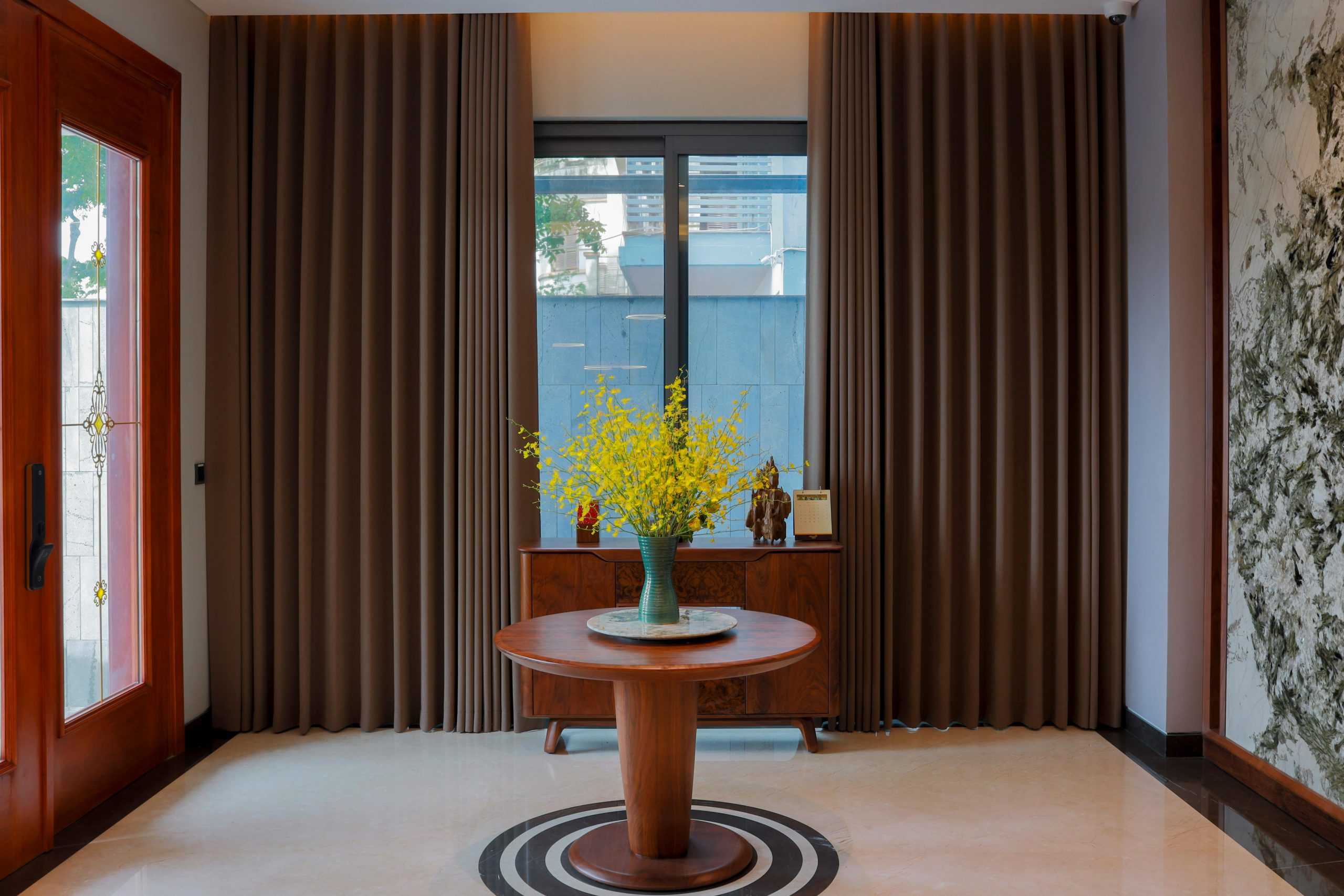 pexels-hson-34538287